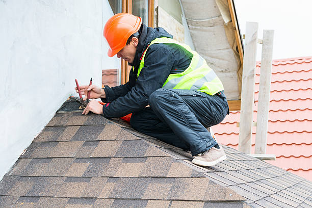 Best Roof Gutter Cleaning  in Pukalani, HI